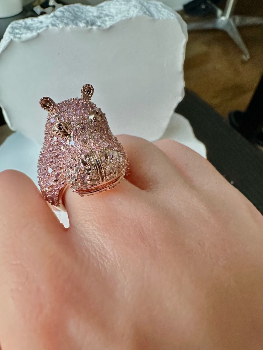 NWT | nOir Jewelry | Holly the Hippopotamus Ring - Sold out online! - Picture 4 of 5